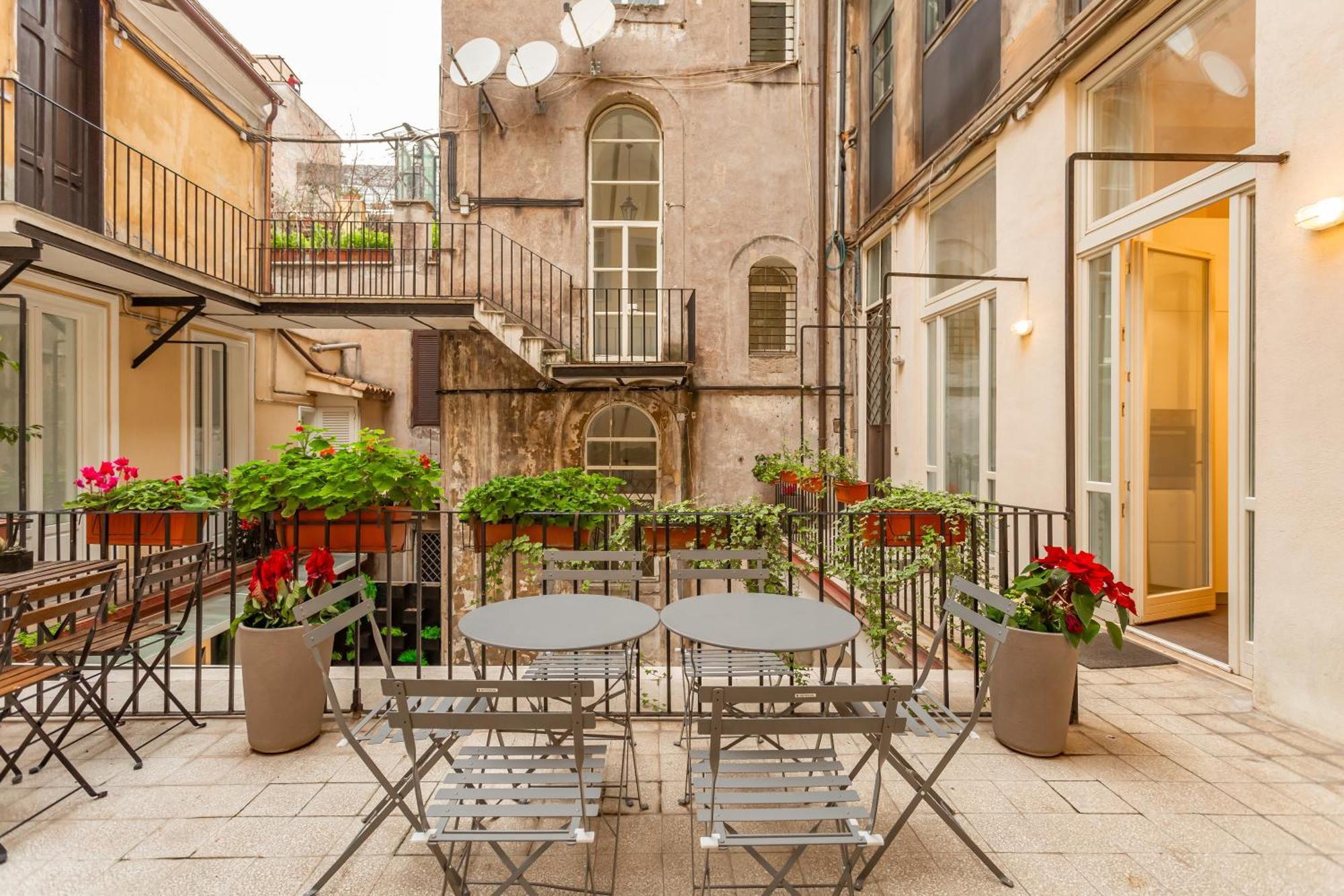 Spanish Steps Deluxe Apartment Рим Экстерьер фото